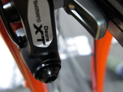 salerno-dame-xt-05 Hartje Salerno mit Shimano XT V-Brake