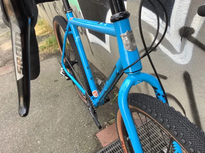 Kona Rove DL von 2022: Gravelbike