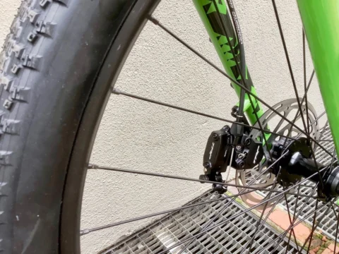 Kona Rove DL von 2023: Gravelbike