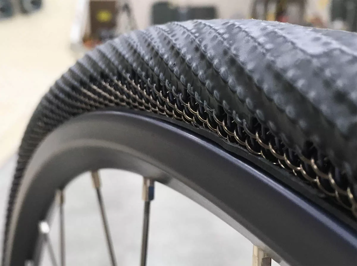 Die METL-Reifen sollen uns mit ohne Luft, aber voller Weltraumtechnik durchs gummilose Fahrradleben begleiten, hörte at Fahrräder aus Lübeck (Bild: The Smart Tire Company)
