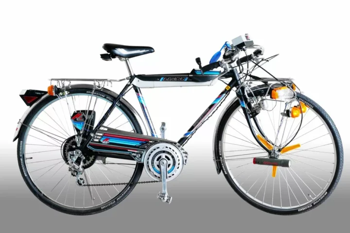 Das blinkende Fahrrad „COMPO-DIGIMEMO“ von Bridgestone, 1981 auf den japanischen Markt gebracht, um „preteen boys“ zu beglücken. Foto: Ortelius Tokyo, via Wikimedia Commons - CC BY-SA 4.0