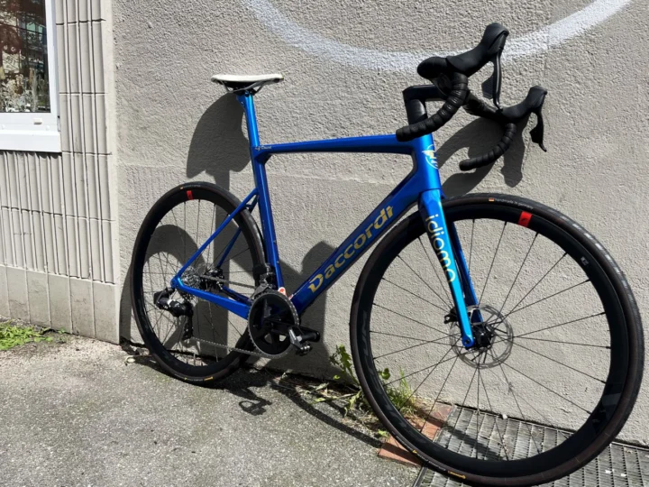 Daccordi Idioma: Carbon-Rennrad der italienischen Manufaktur, im Laden aufgebaut