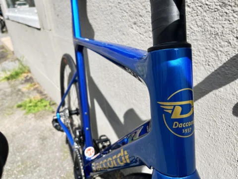 Daccordi Idioma: Carbon-Rennrad der italienischen Manufaktur, im Laden aufgebaut