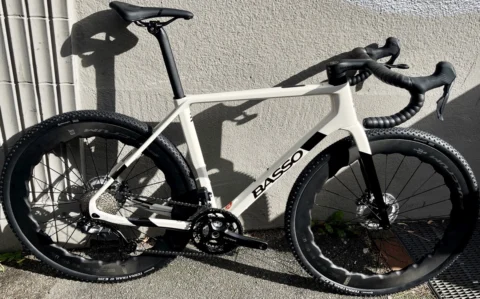 Basso Palta: Gravelbike aus Carbon mit Shimano GRX und Fulcrum-Laufrädern