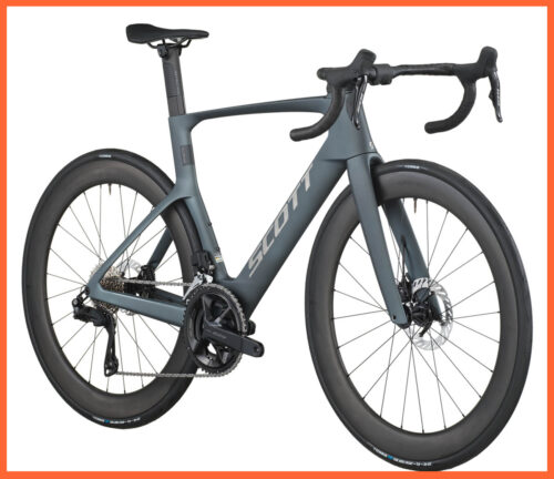 Aero-Bike Rennrad Scott Foil RC 20 - bei at Fahrräder in Lübeck, deinem Fahrradladen mit Liebe zum Rennrad und Radsport mit eigener Fahrradwerkstatt, getestet. Und es ist ja noch viel schneller! (Bild © Scott Bikes)