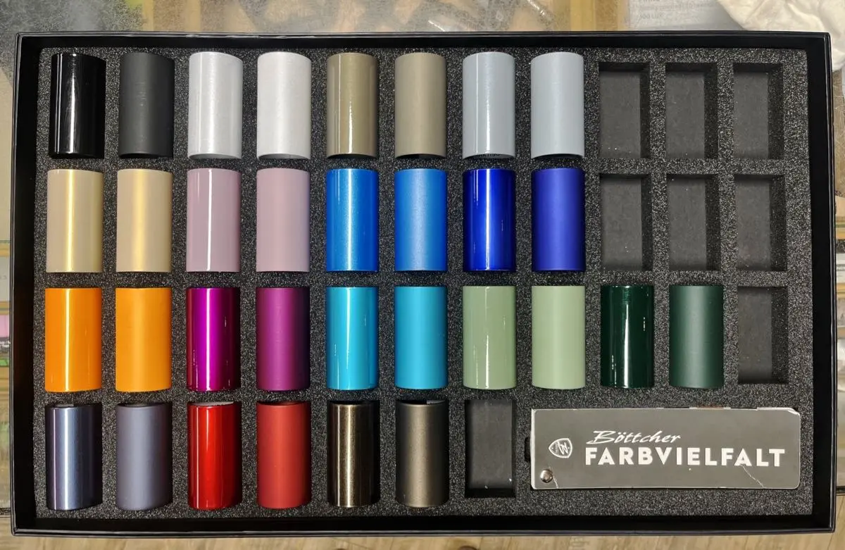 Die Vielfalt an Farben für die Rahmen von Böttchr Fahrräder, die ohne Aufpreis frei wählbar sind, in matt oder glänzend 